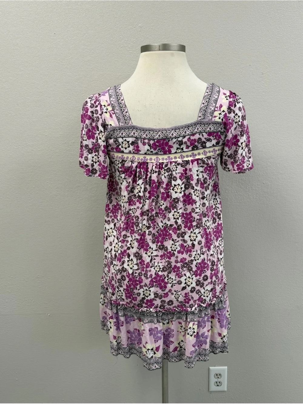 JODIFL Purple Floral Print Babydoll Mini Dress - Size Medium - Picture 3 of 4